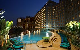 Harbour Plaza Metropolis